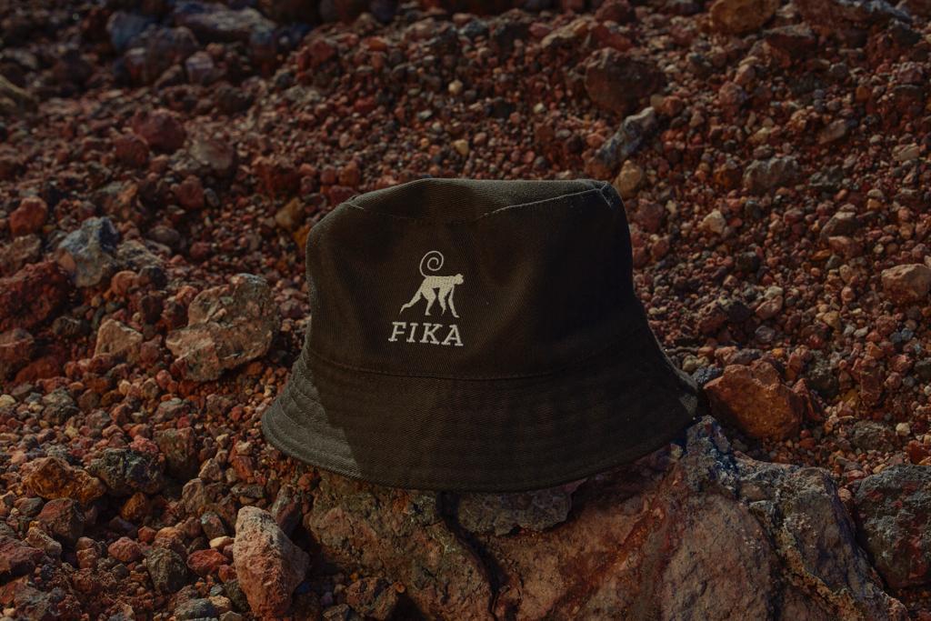 BLACK BUCKET HAT | FIKA